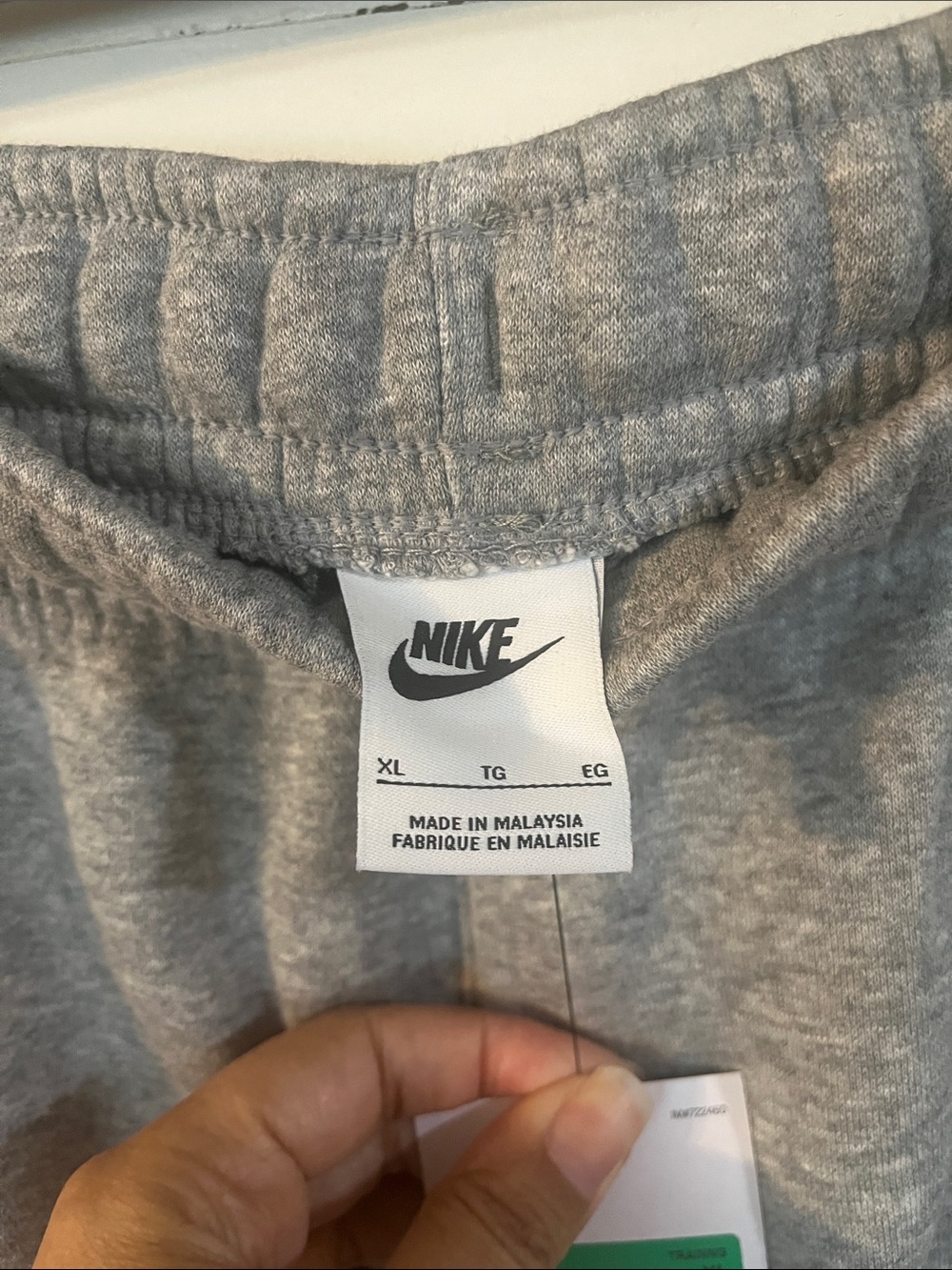 Women’s Nike Xl gray sweats - Picture 2 of 3